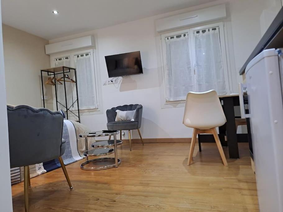 Appartement 24H Course/Moto/ Oasis / Antares à Le Mans Extérieur photo