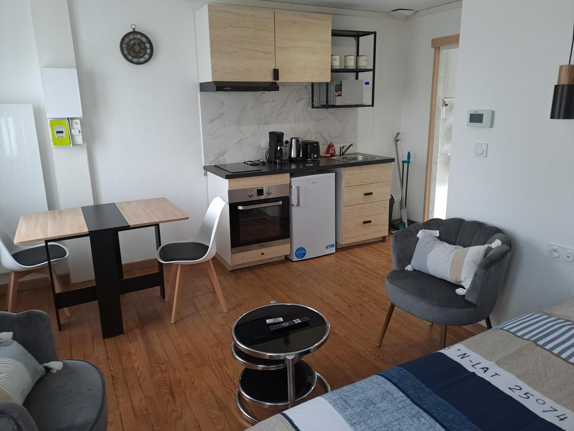 Appartement 24H Course/Moto/ Oasis / Antares à Le Mans Extérieur photo